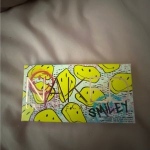 Urban Decay Naked Smiley eyeshadow Palette